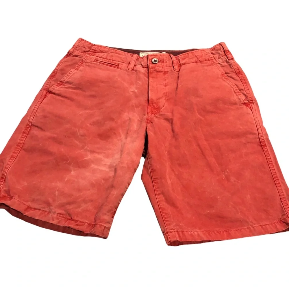 Men's Lucky Brand Red Cotton Faded Wood Grain‎ Button Cargo  Size 31